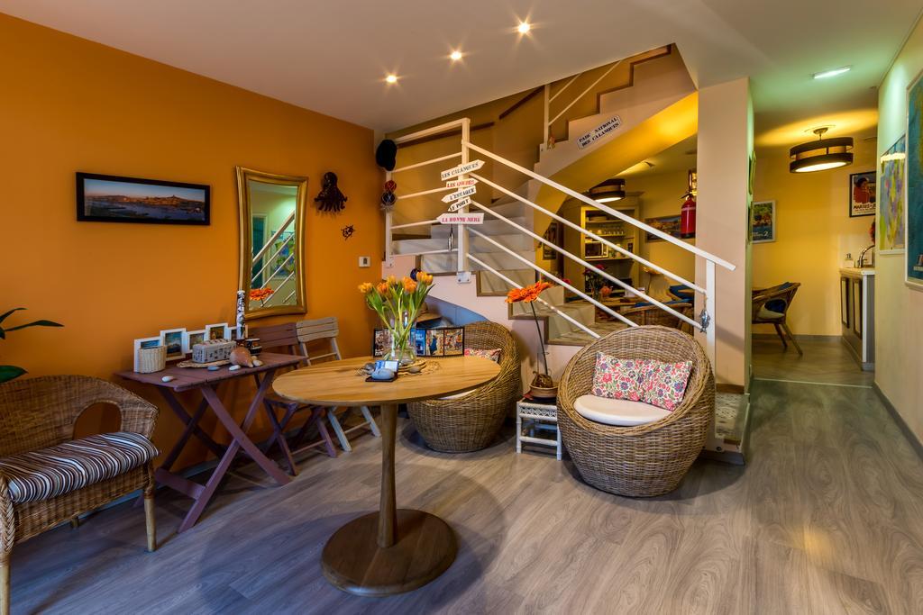 Les Chambres De Jeannette มาร์กเซย ภายนอก รูปภาพ