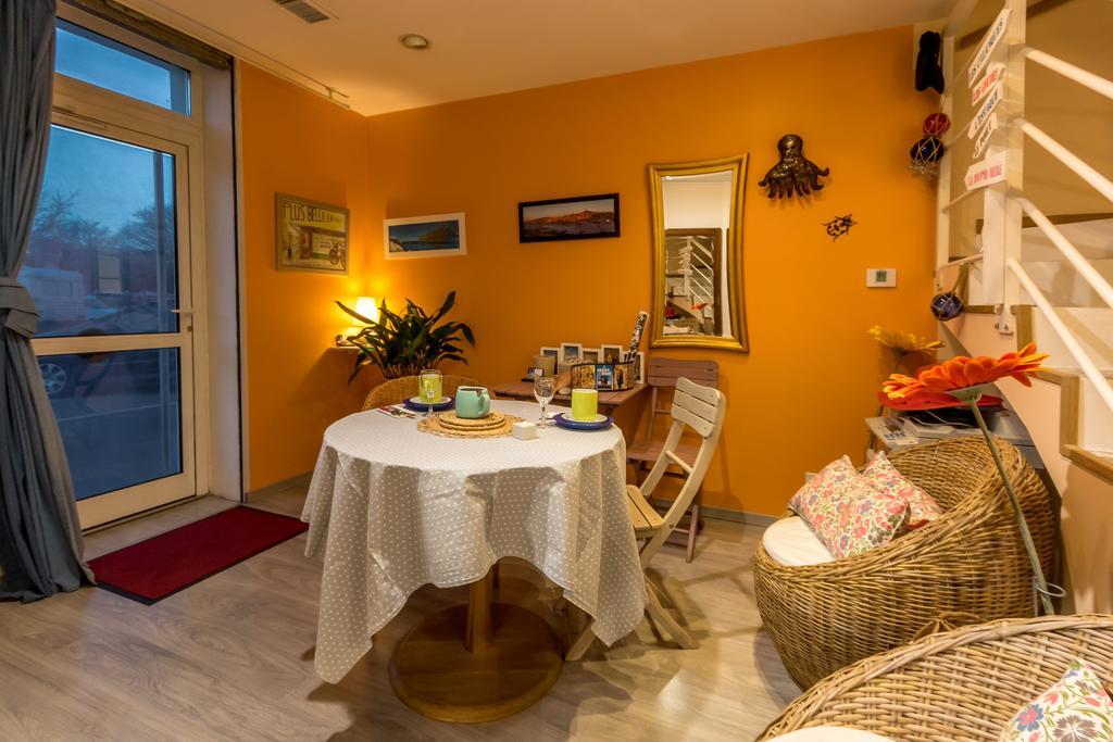 Les Chambres De Jeannette มาร์กเซย ภายนอก รูปภาพ
