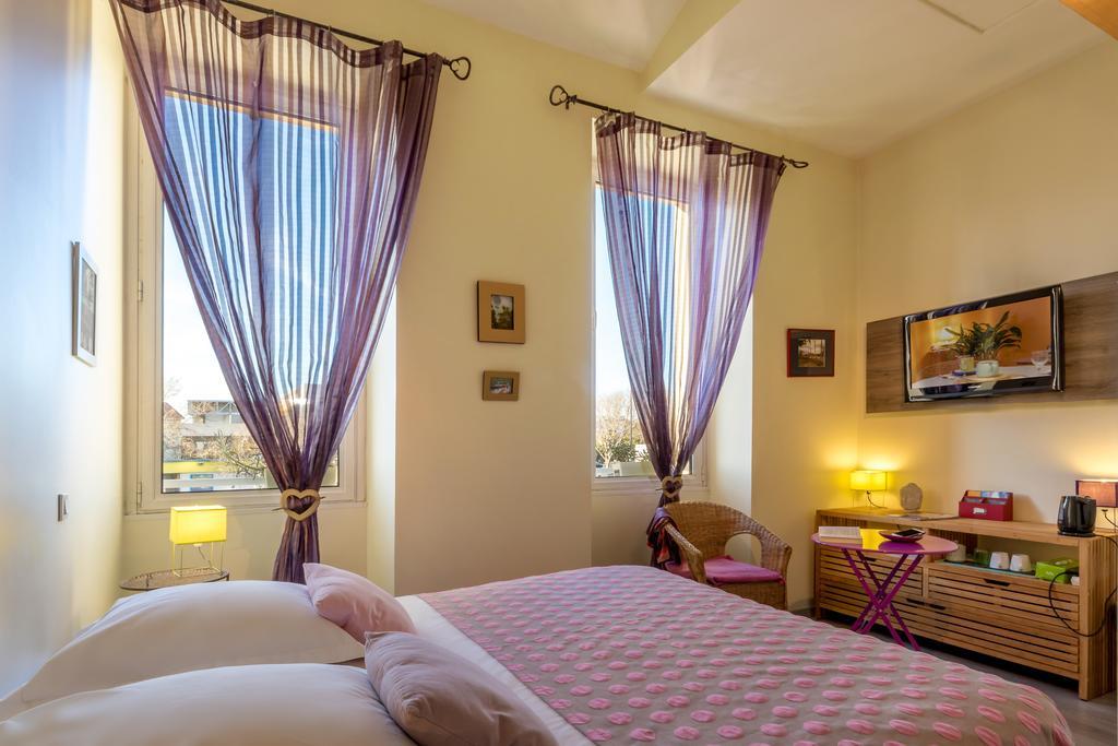 Les Chambres De Jeannette มาร์กเซย ภายนอก รูปภาพ